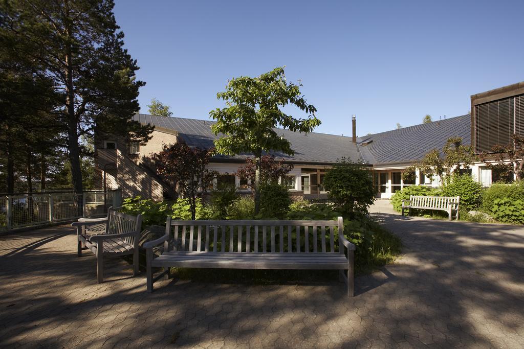 Djuroenaeset Hotell & Konferens Djurhamn 外观 照片