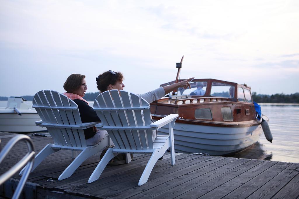 Djuroenaeset Hotell & Konferens Djurhamn 外观 照片