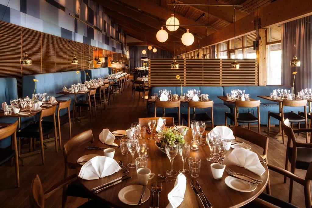 Djuroenaeset Hotell & Konferens Djurhamn 外观 照片