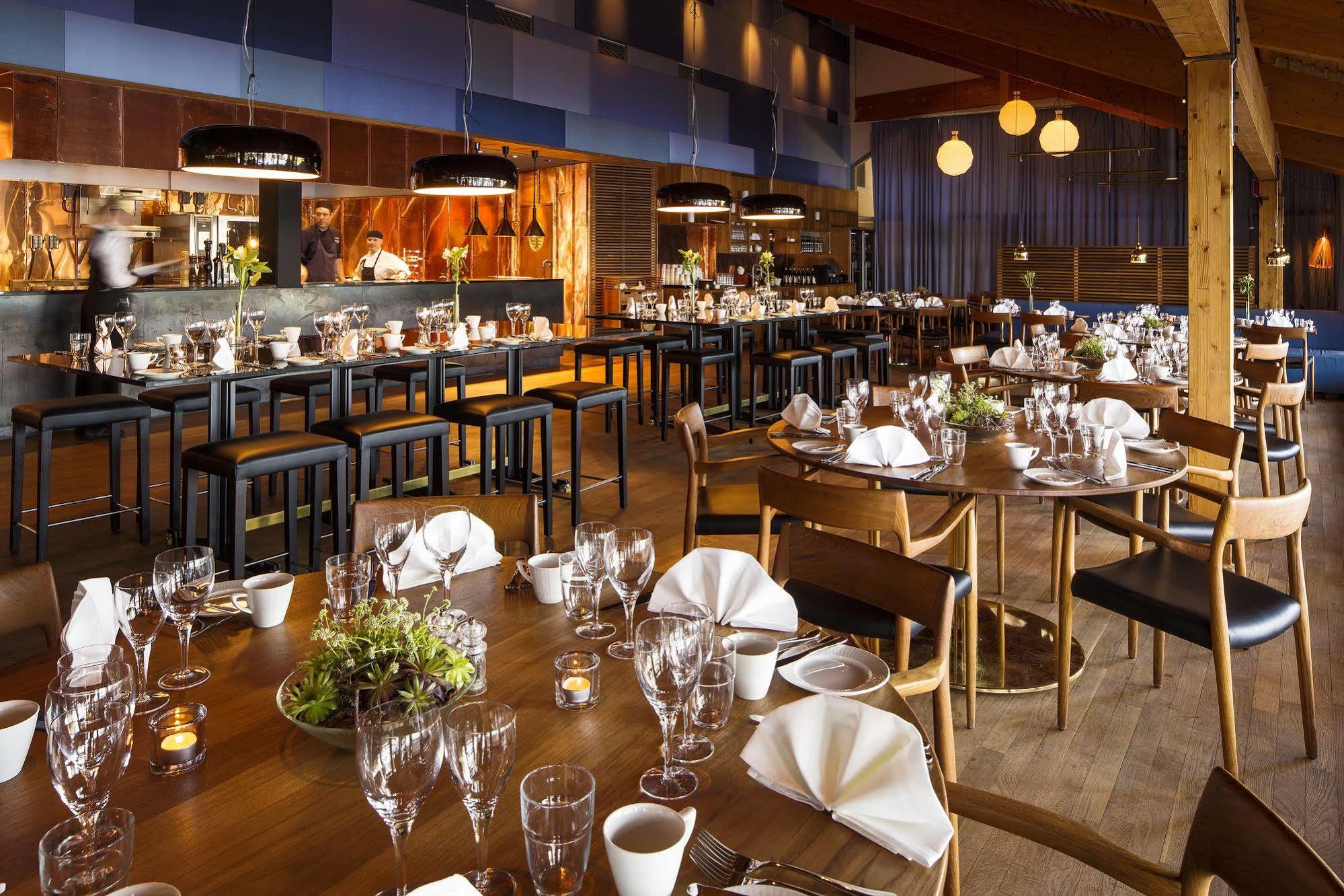 Djuroenaeset Hotell & Konferens Djurhamn 外观 照片