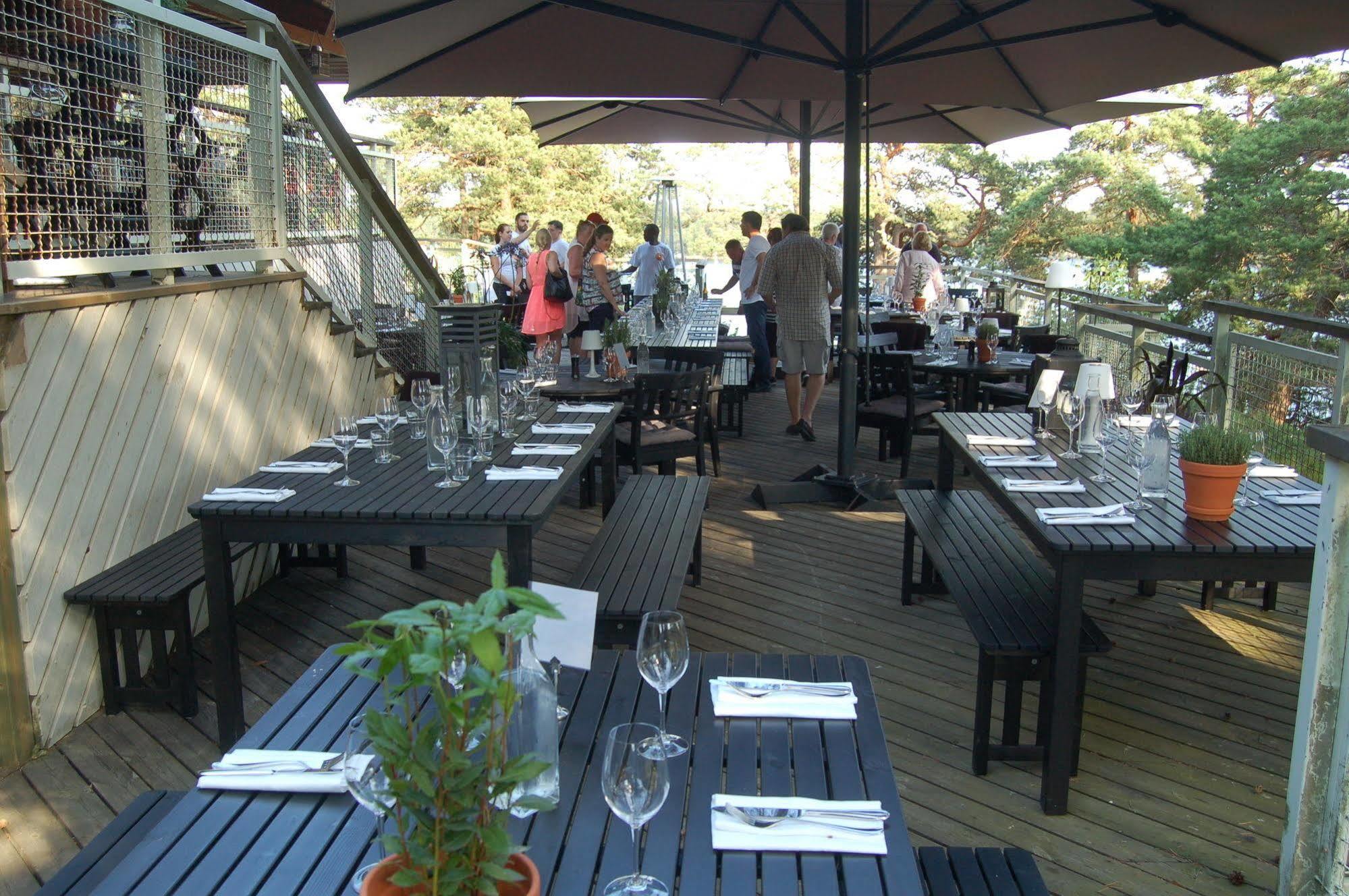 Djuroenaeset Hotell & Konferens Djurhamn 外观 照片