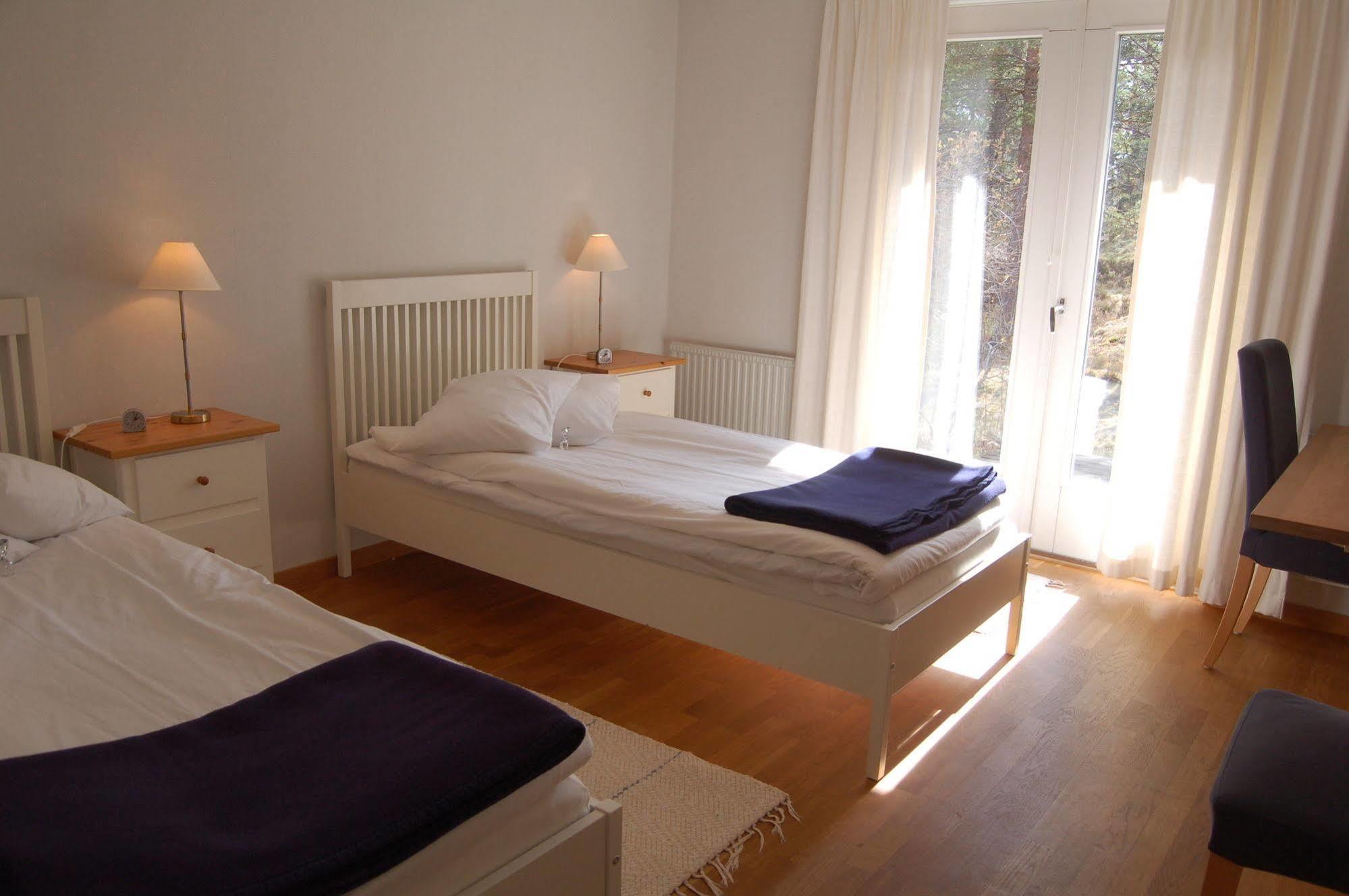 Djuroenaeset Hotell & Konferens Djurhamn 外观 照片