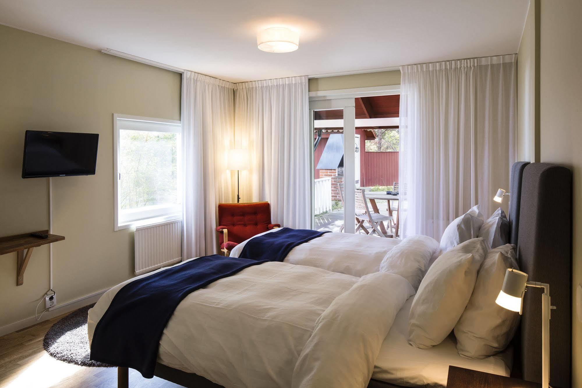 Djuroenaeset Hotell & Konferens Djurhamn 外观 照片